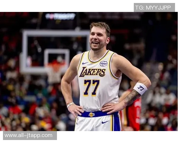 东契奇连续9场得分30创湖人自76-77赛季以来第四长纪录仅次于科比和奥尼尔