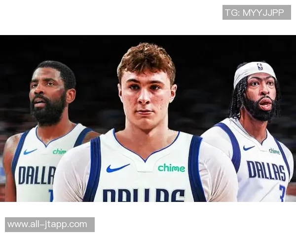 浓眉寄语弗拉格希望他放松心态未来将由他承担重任