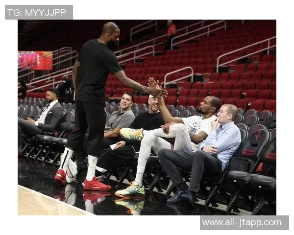 布克谈雷霆卫冕之路认为他们是所有球队的挑战目标