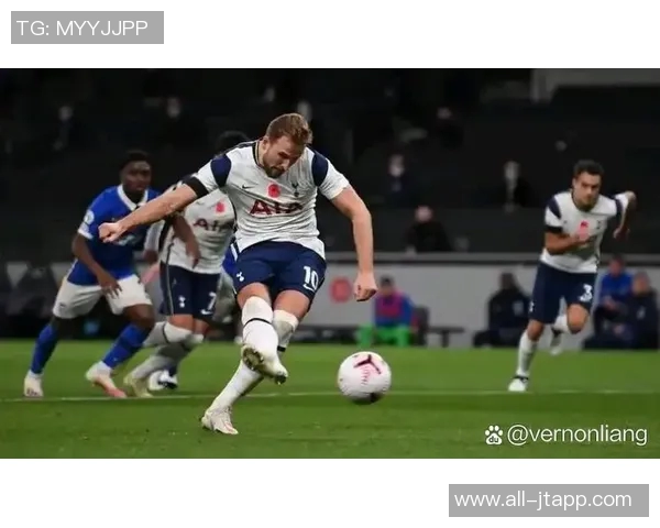 曼联本赛季英超射门次数居首防守表现也不差仅被射门64次排第三